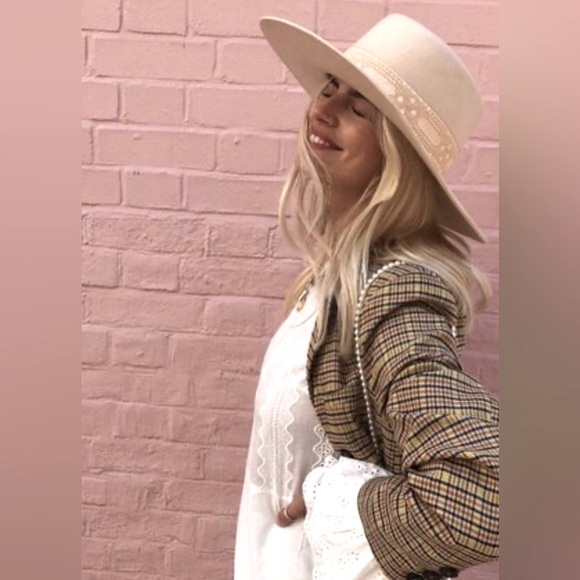 VERY RARE LACK OF COLOR FELT WOOL SIERRA BOATER HAT - Picture 2 of 14